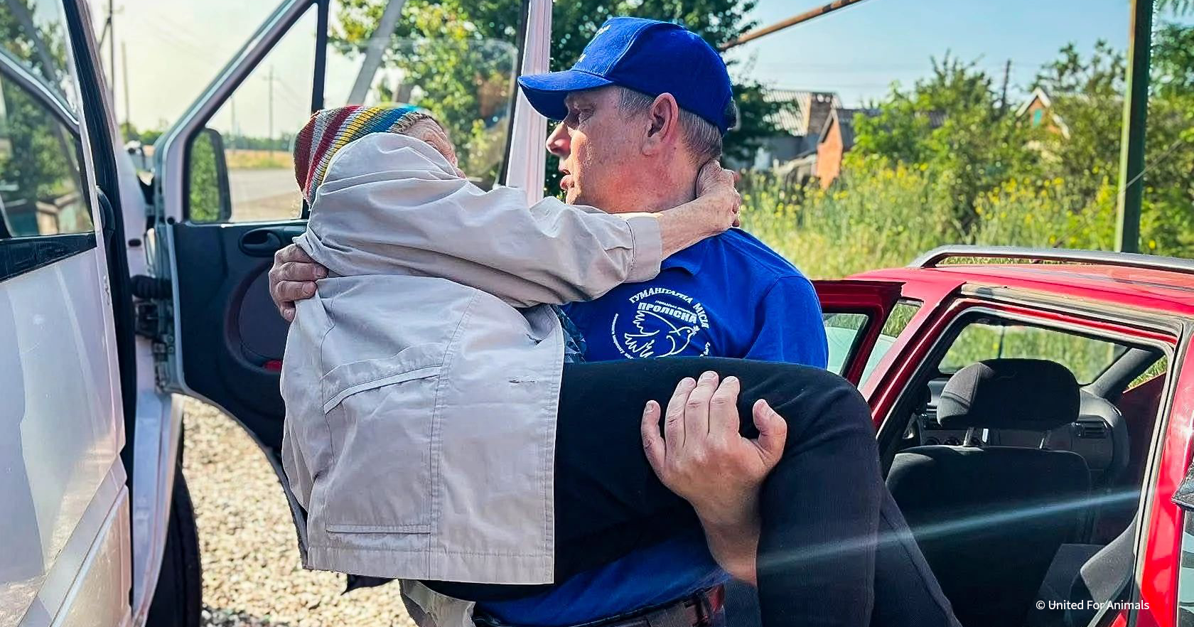Evacuating People and Pets from Ukraine’s Frontlines